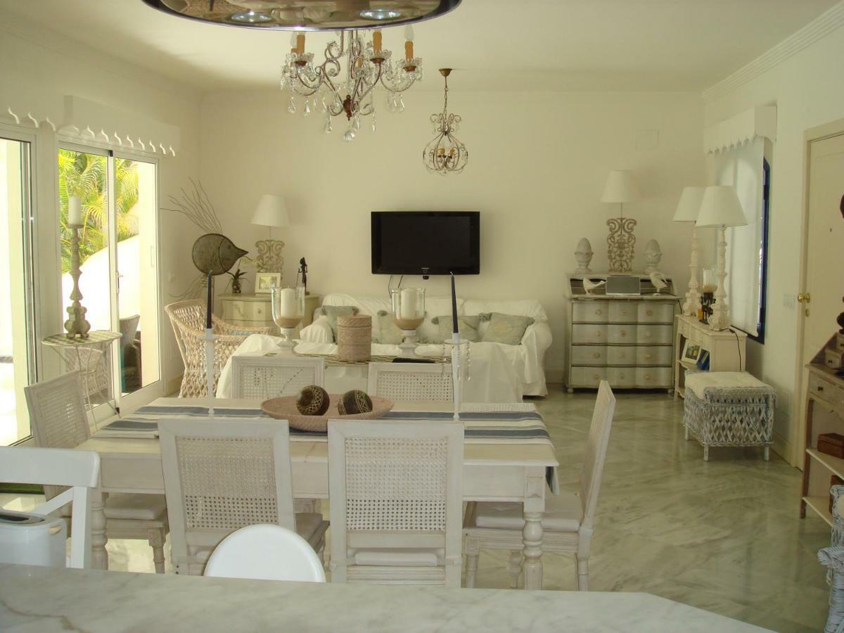 Villa Lujo Tranquila Con Piscina A 5 Min Playa Коральео Экстерьер фото